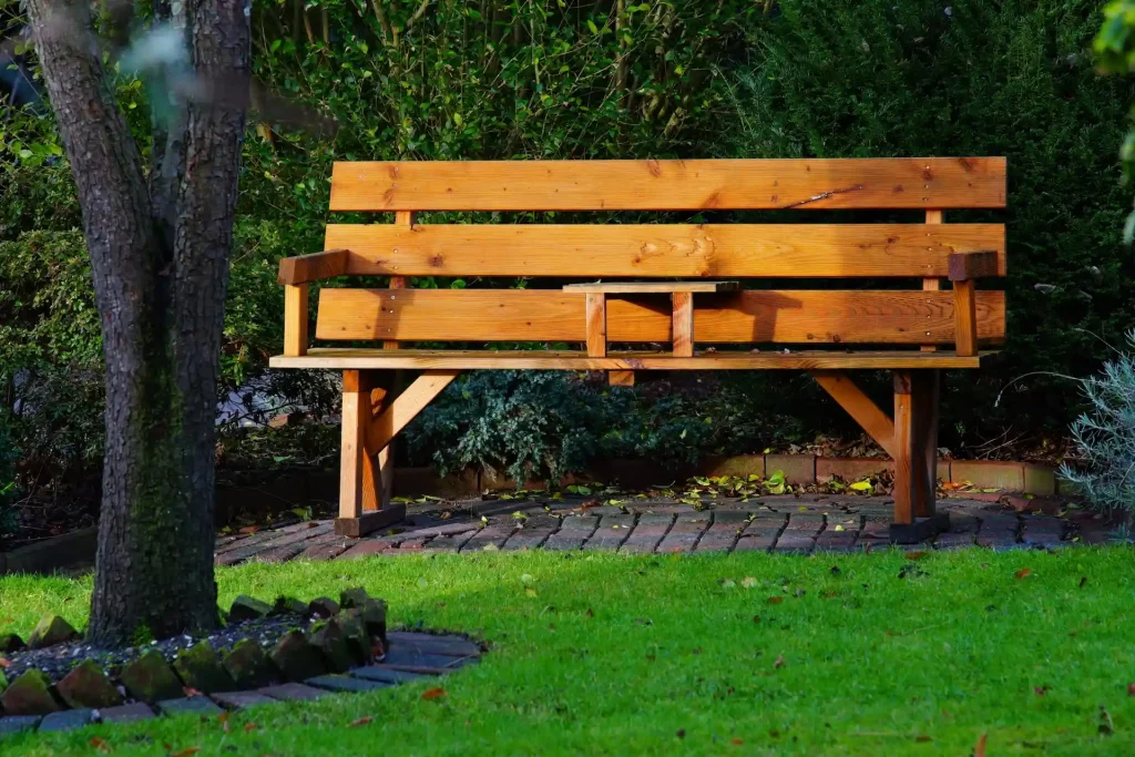 outdoor bench seat