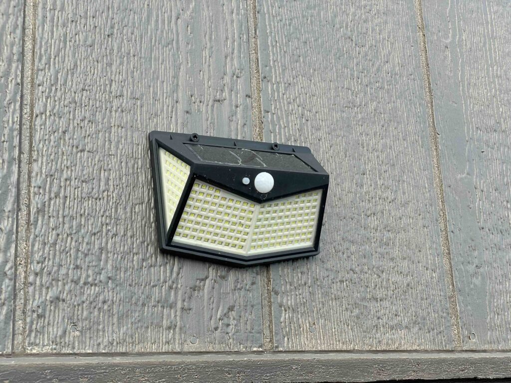 birch stain shed solar light