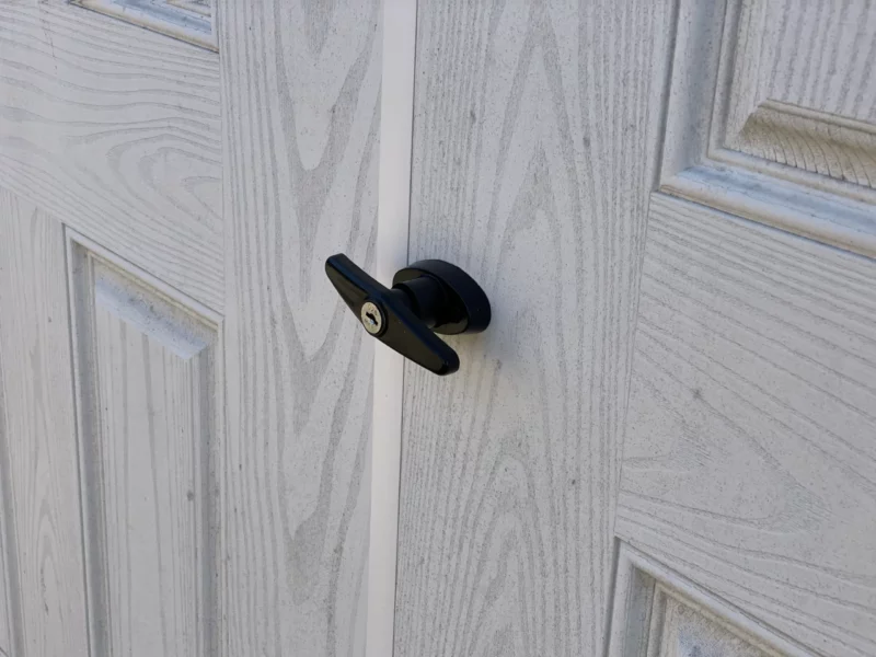shed with windows doorknob