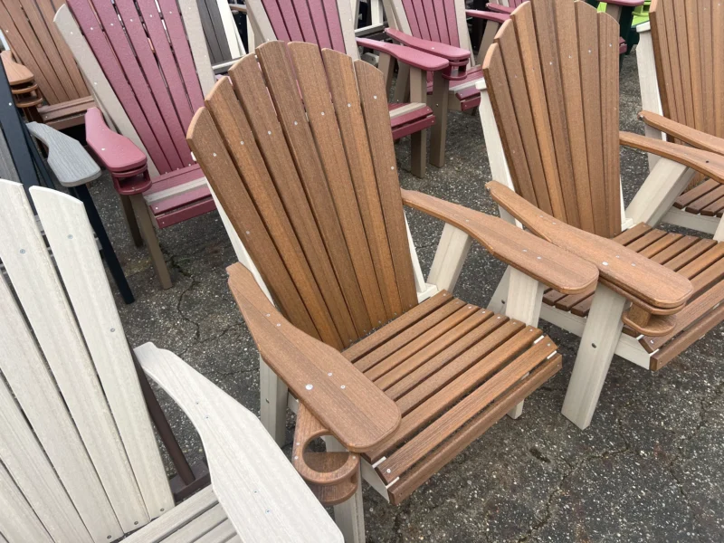 aspen wood mahogany chair for sale Wadsworth ohio