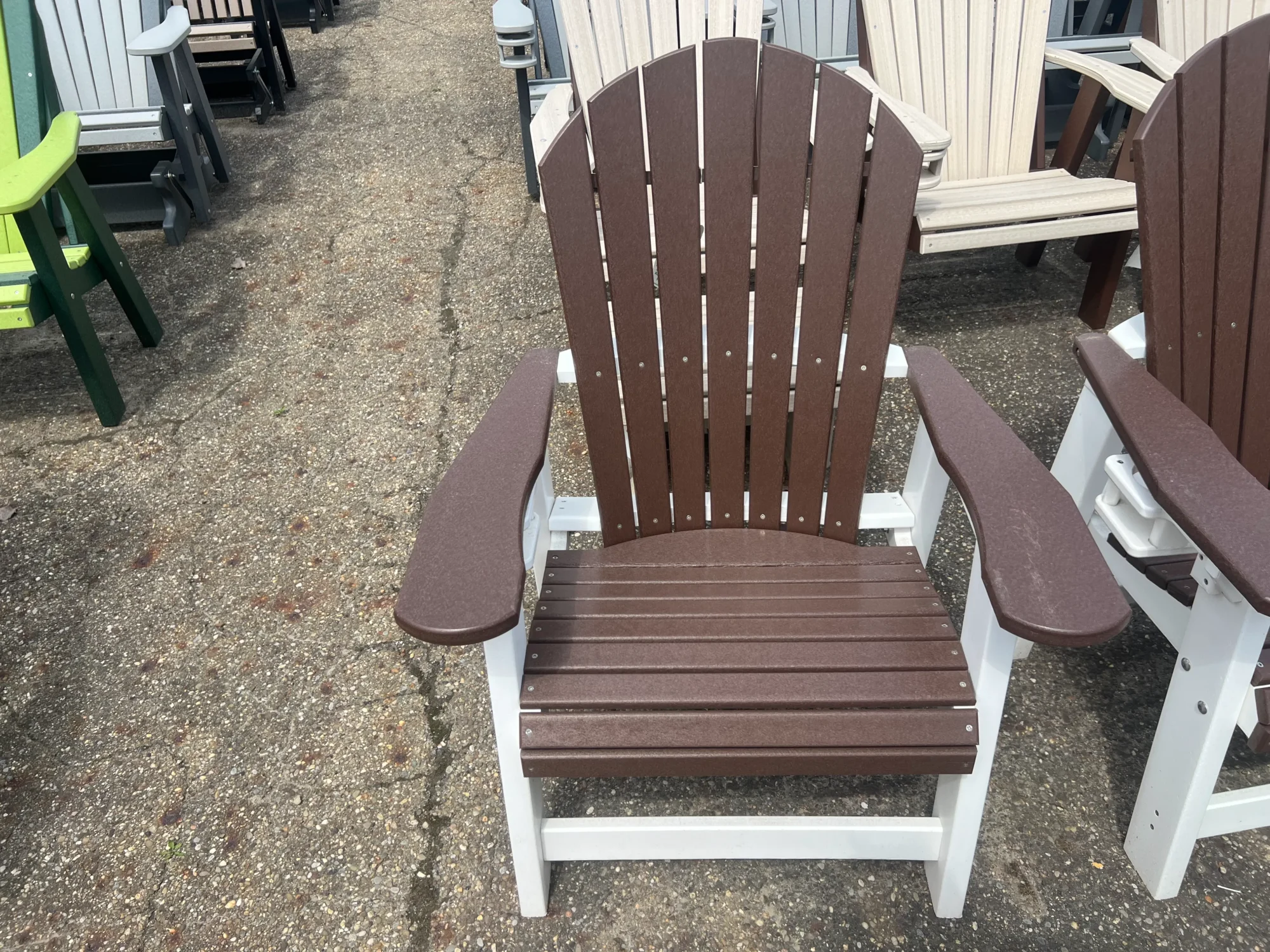 brown and white outdoor chair Wadsworth ohio