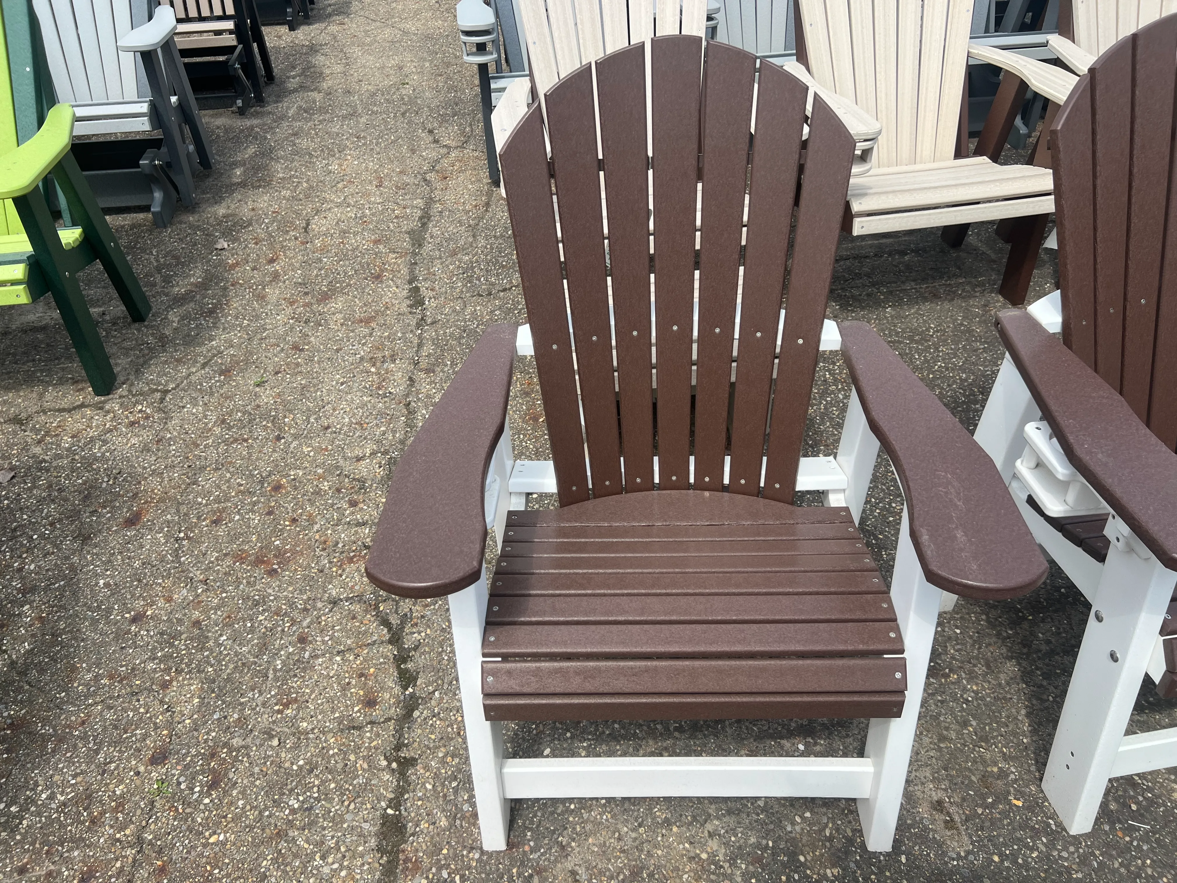 brown and white outdoor chair Wadsworth ohio