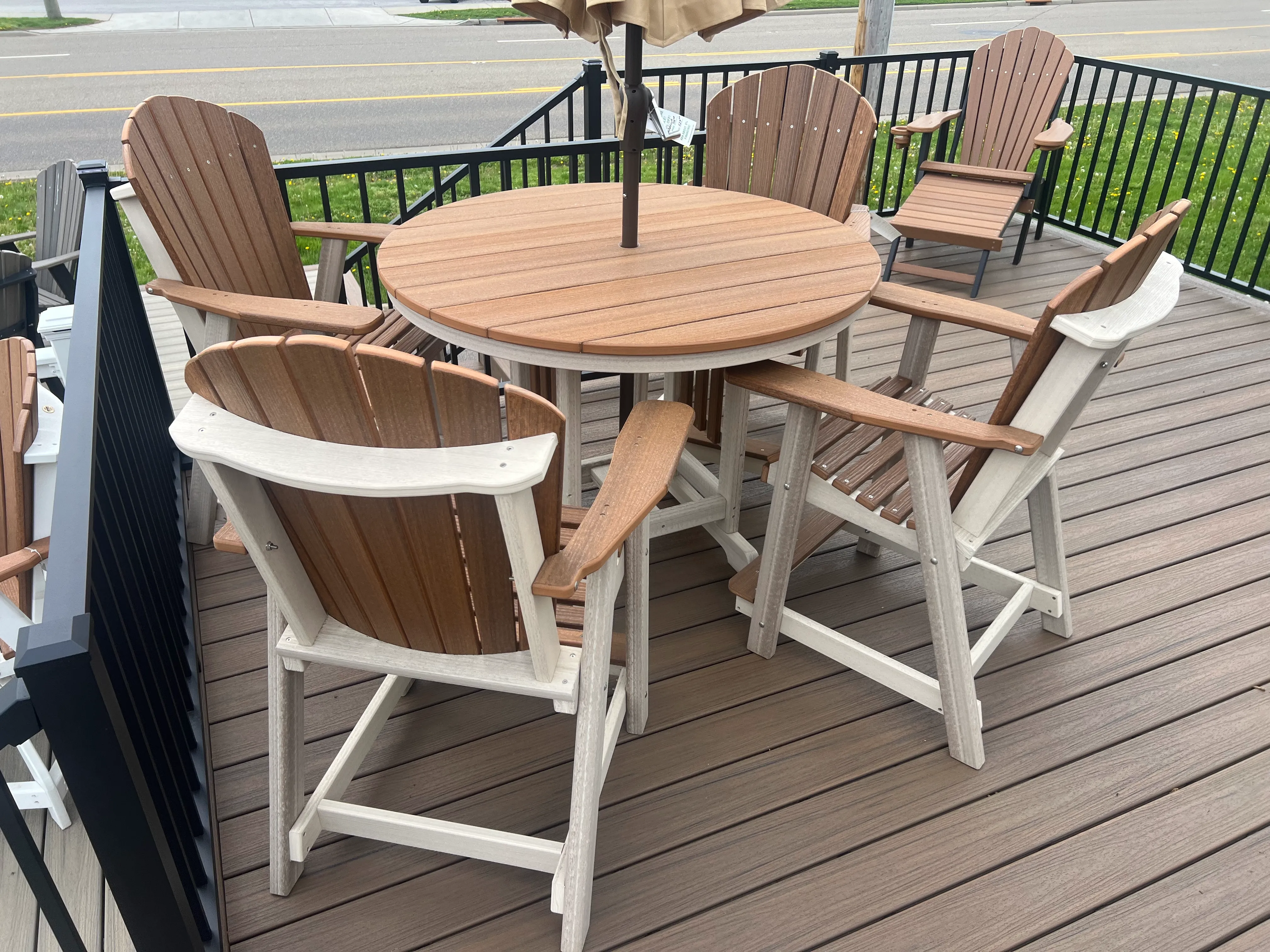 counter table with 4 dining chairs Wadsworth ohio counter table with 4 dining chairs Wadsworth ohio