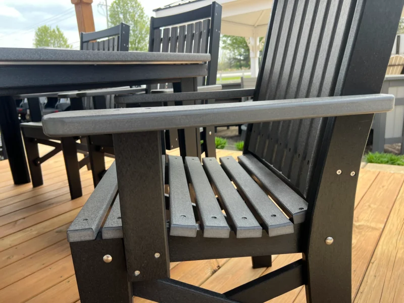 dark grey outdoor dining set Painesville township ohio