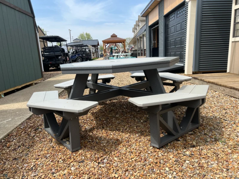 octagon table dining set for sale Kirtland ohio