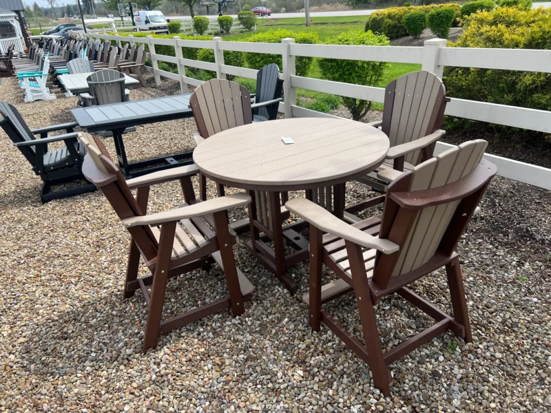 outdoor round table dining set for sale Wadsworth ohio