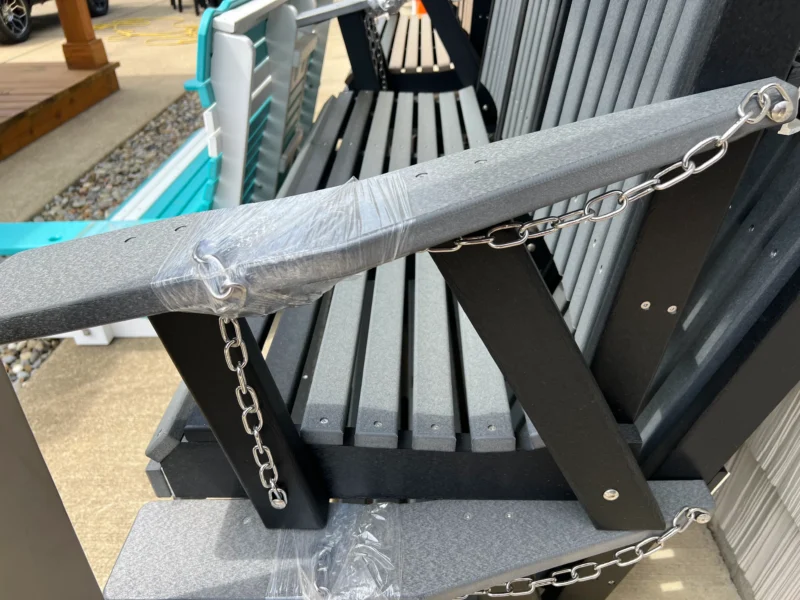 outdoor swinging chair for sale Willoughby ohio