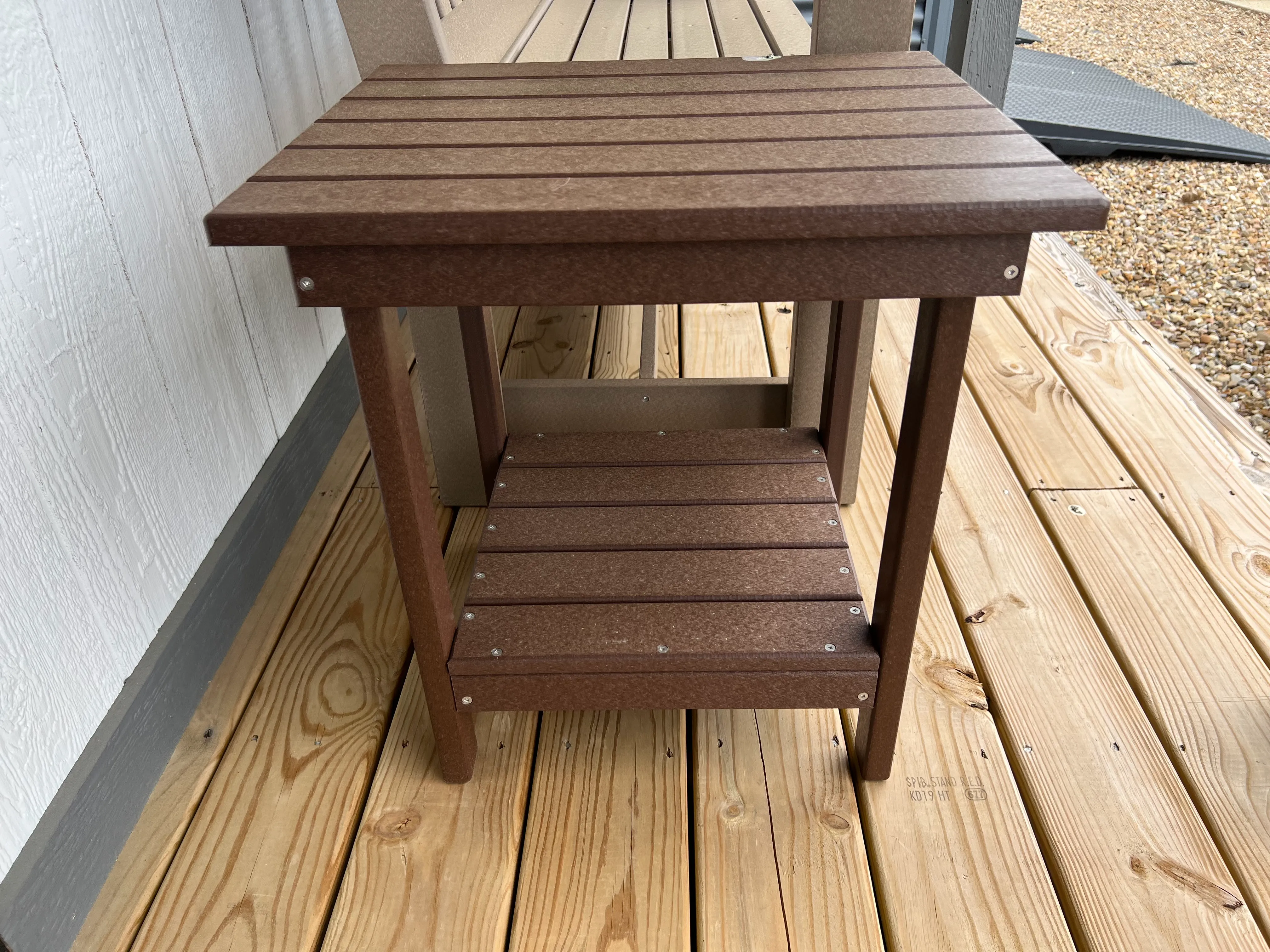 square end table for sale Kirtland ohio square end table for sale Kirtland ohio