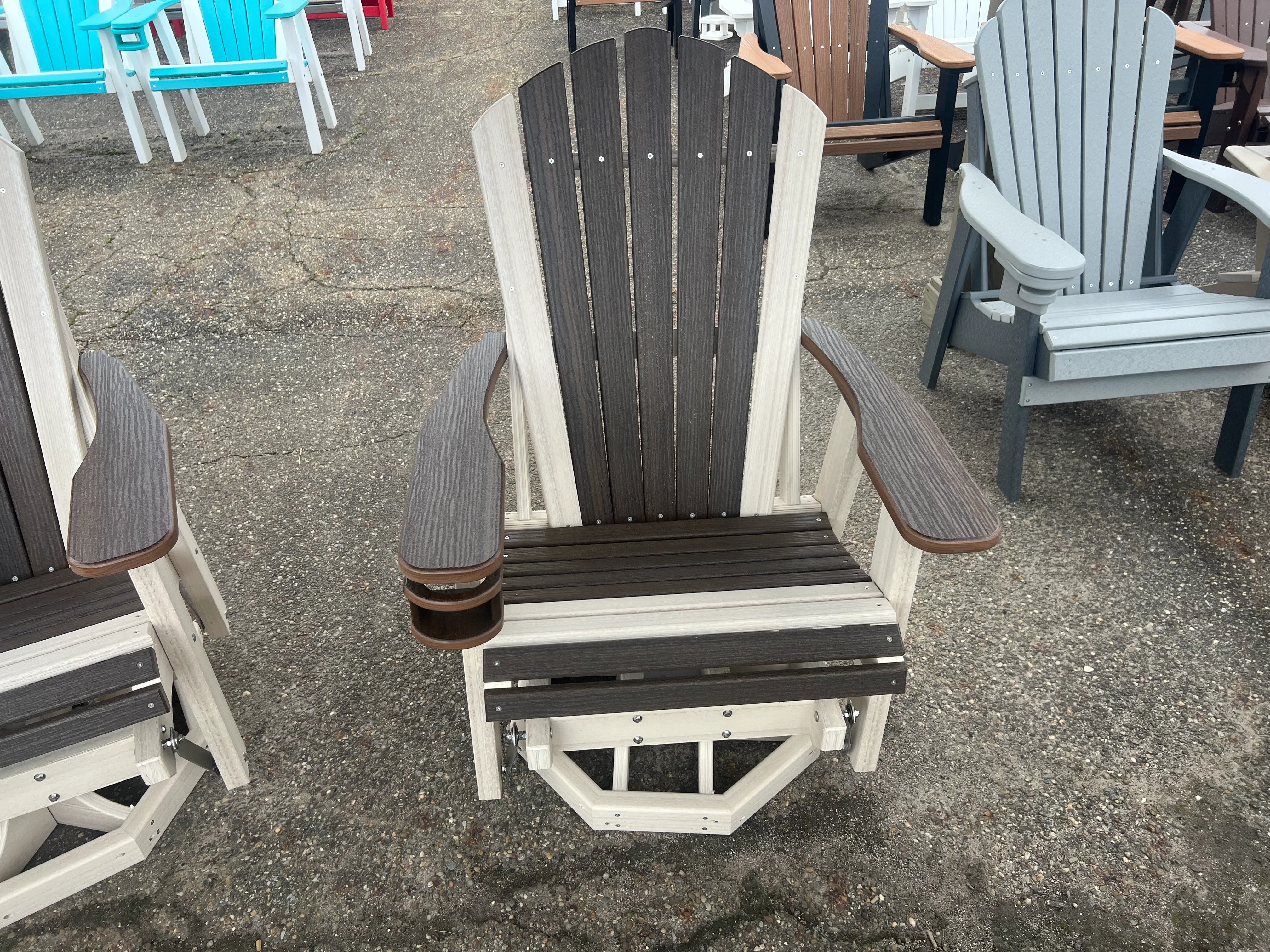 swivel glider with cupholder for sale Medina ohio swivel glider with cupholder for sale Medina ohio