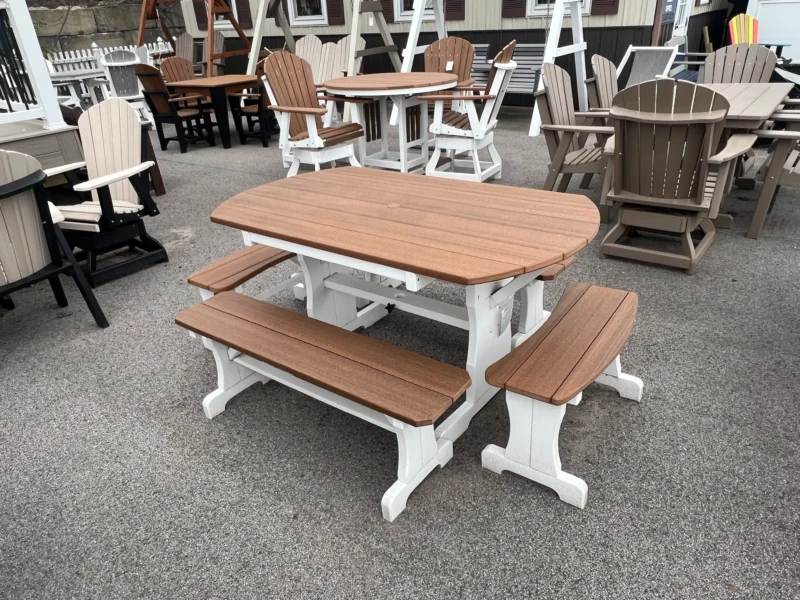 table set with banana bench Eastlake ohio