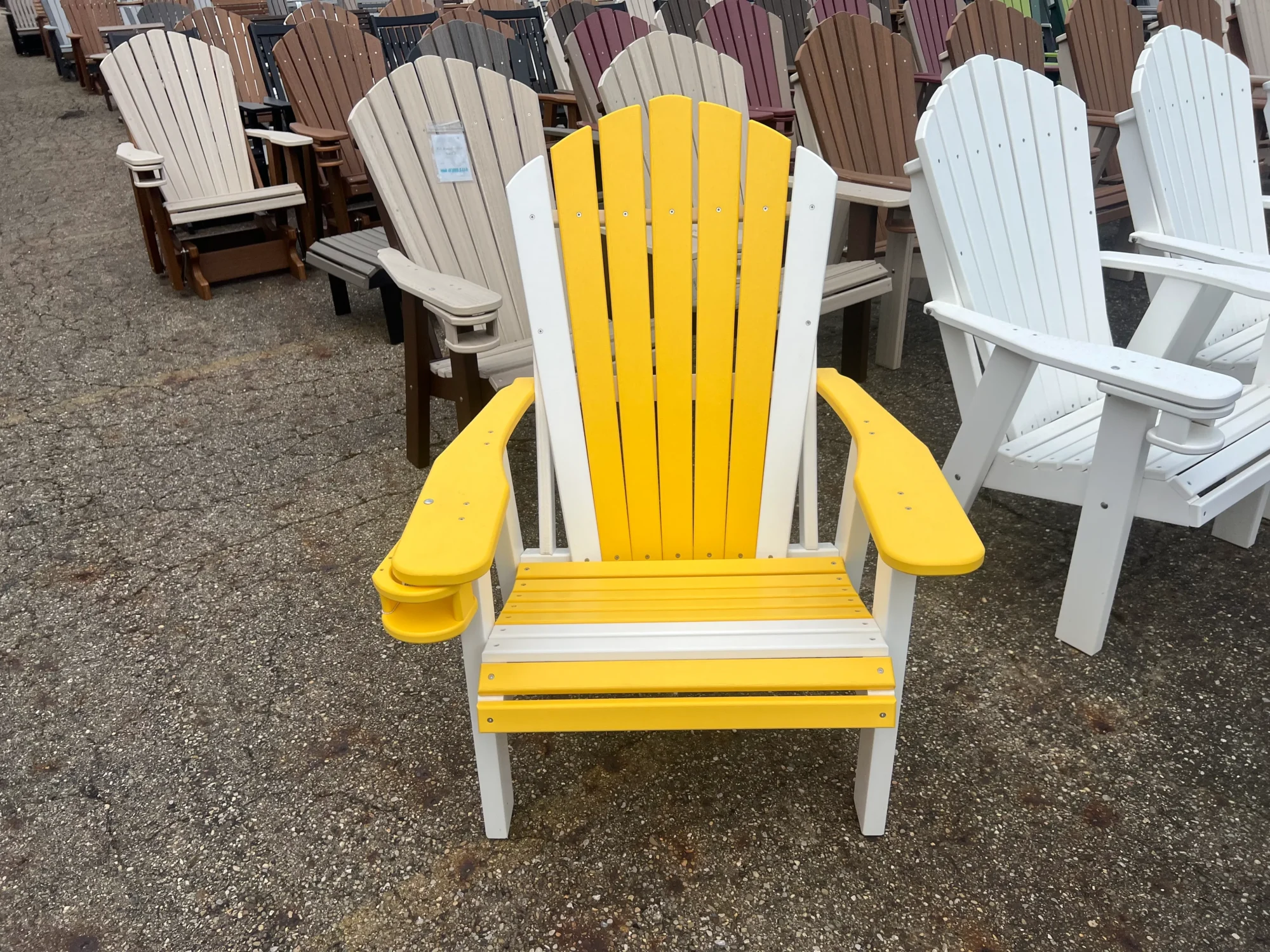 yellow and white outdoor chair Medina ohio