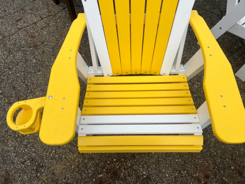 yellow and white outdoor chair Wickliffe ohio