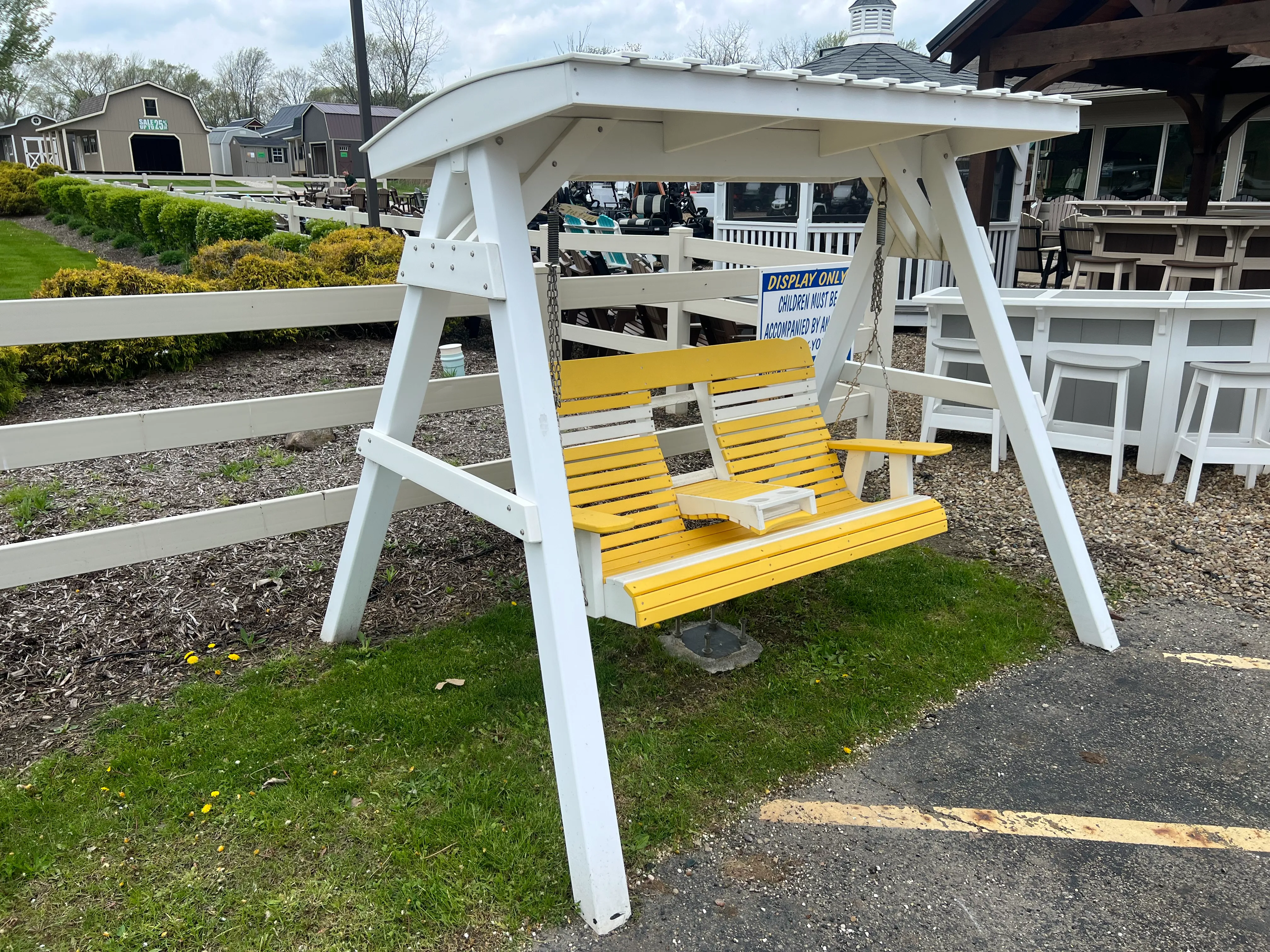 yellow outdoor swing Mentor on the lake ohio yellow outdoor swing Mentor on the lake ohio