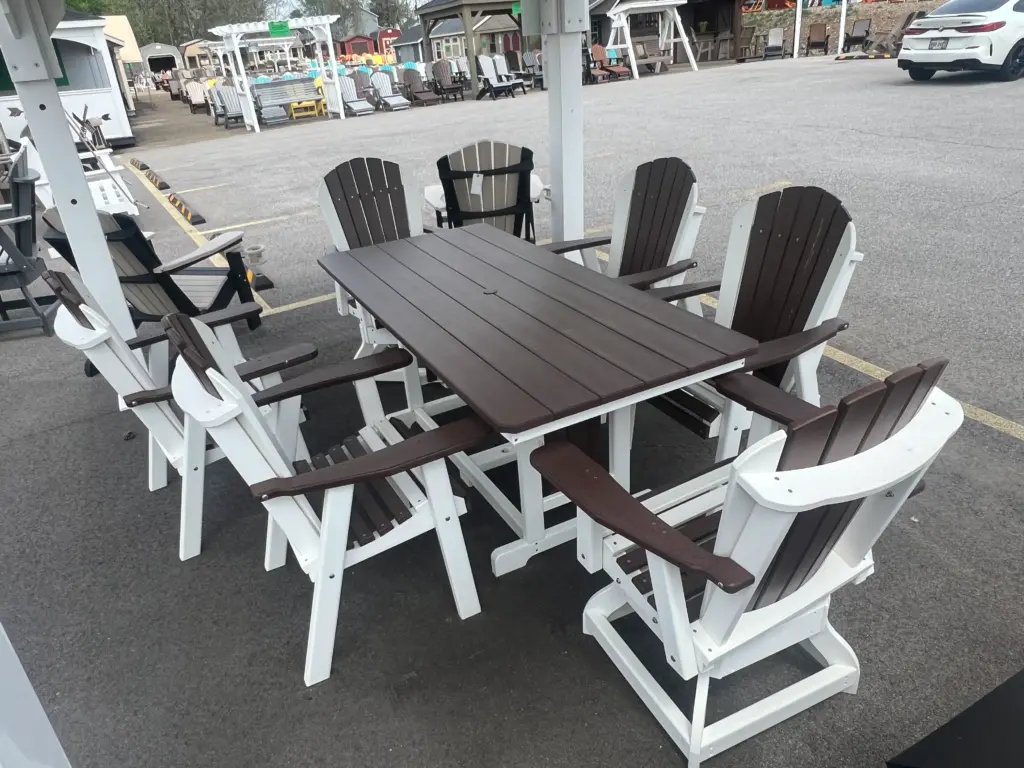 How to Build an Outdoor Dining Table