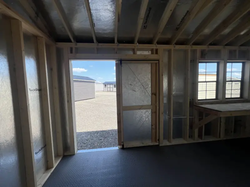 barn with shed​ on sale Russell Ohio
